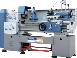 Manual Lathe